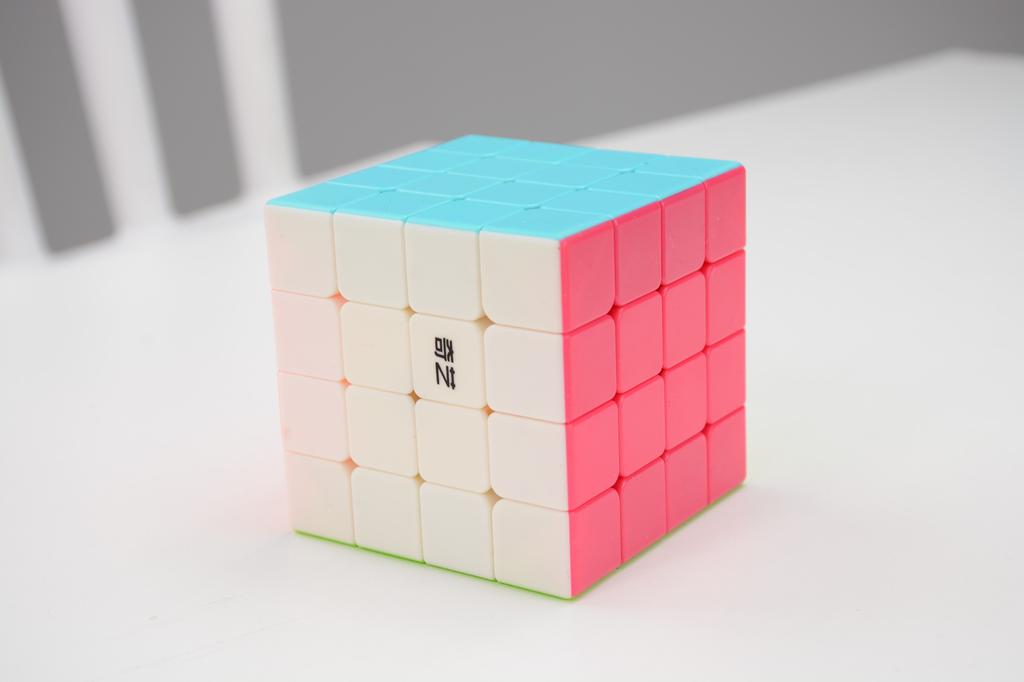 Original Qiyi Qiyuan S2 4x4 Adjustable Cube Educational Gift Idea