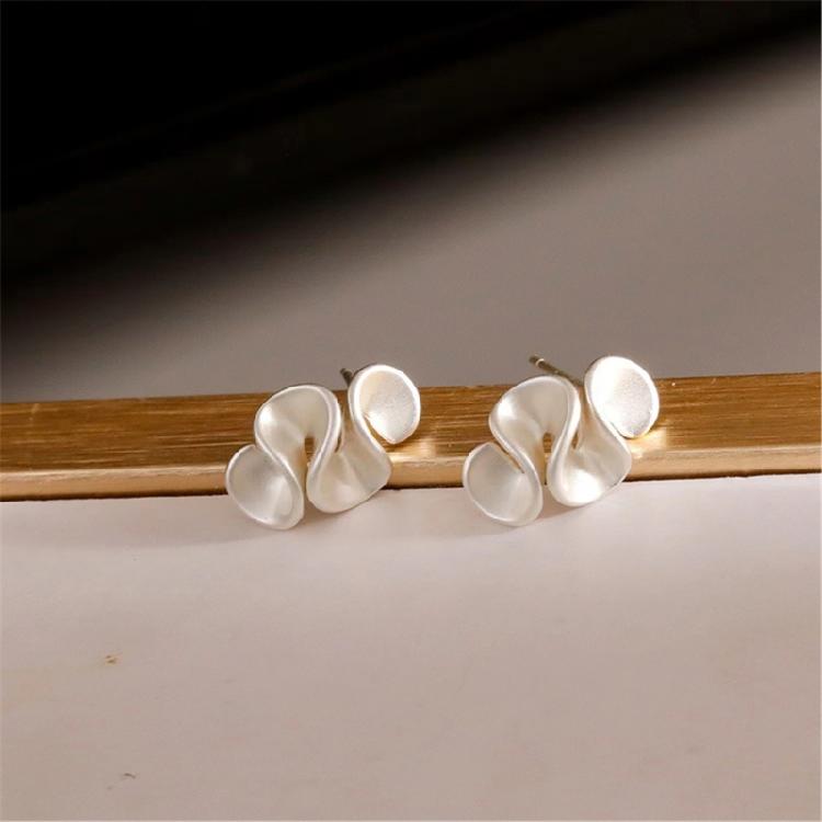 Elegant Ruffle Themed Studs Earrings Fashion Earring Delicate Ear Jewelry Ears Studs Copper Texture for Daily and Party