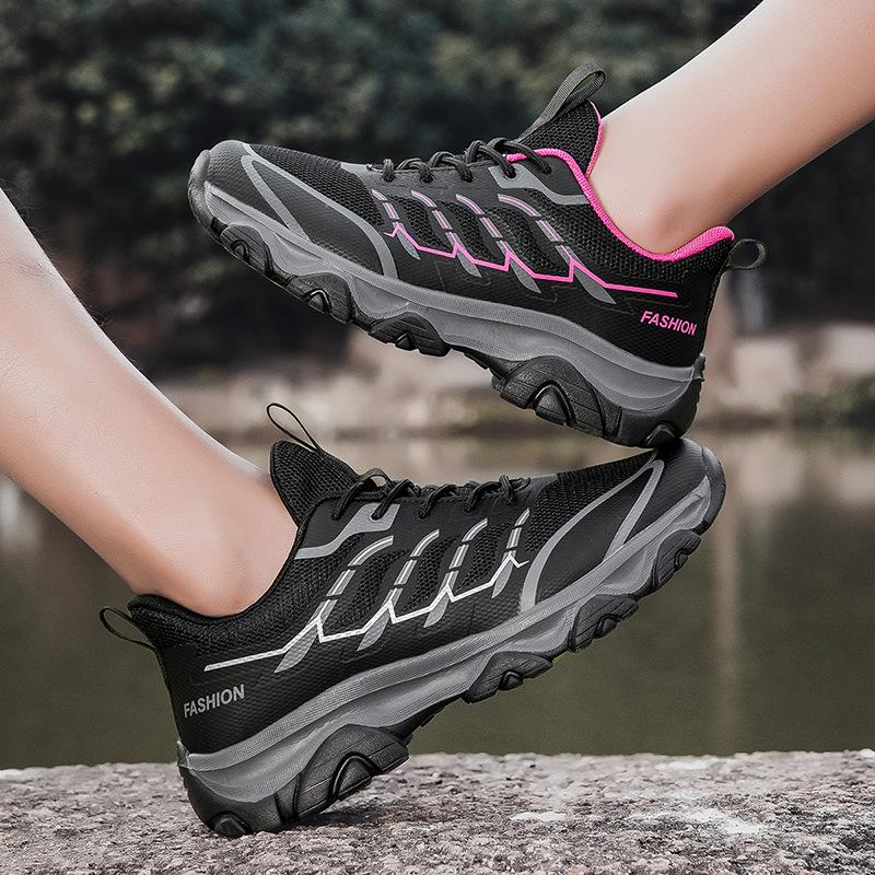 Outdoor hiking shoes for men and women, wear-resistant and non-slip mesh, breathable and lightweight hiking, off-road men's sports shoes