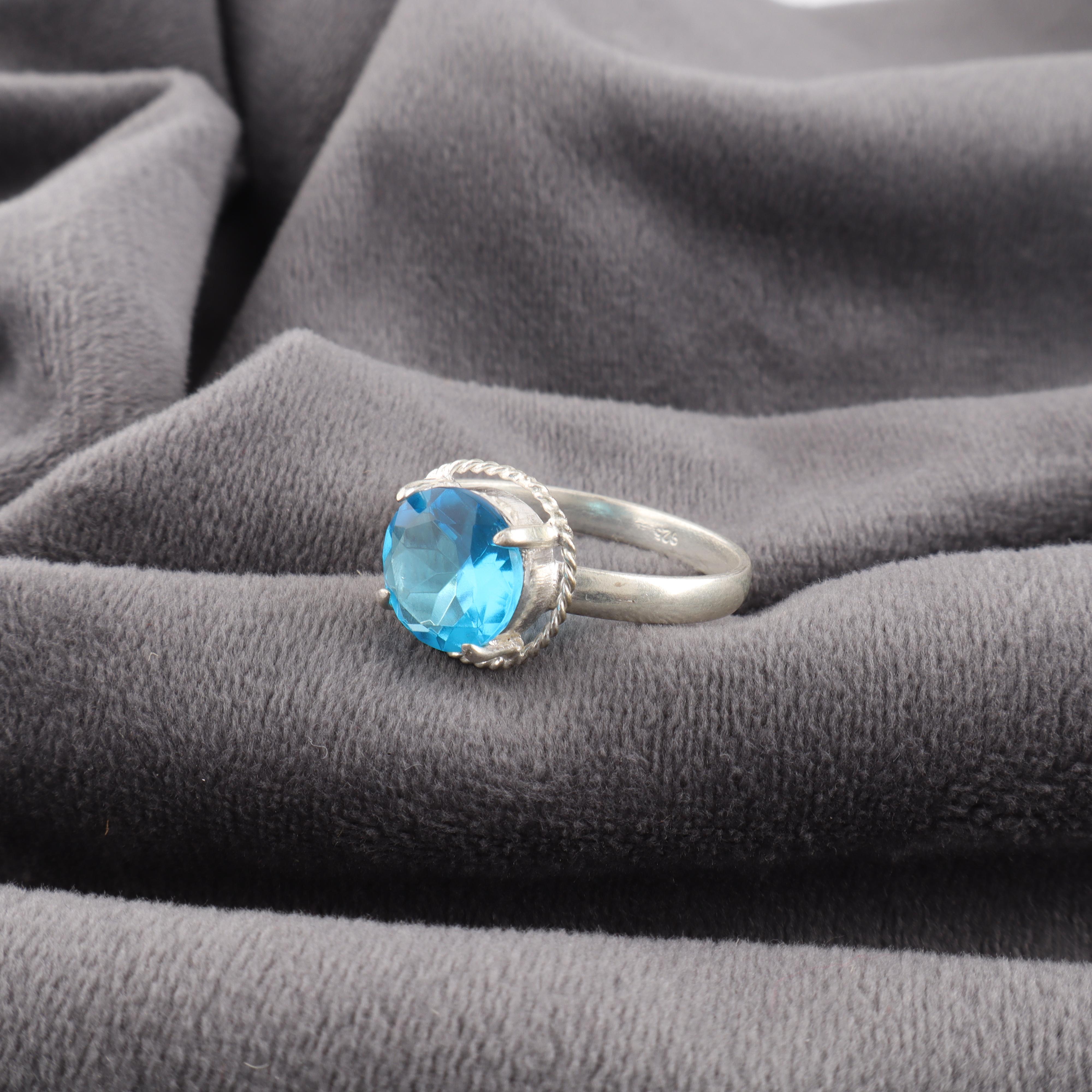 

Ювелирные изделия из драгоценного камня голубой топаз, кольцо из стерлингового серебра 925 пробы, красивое серебряное кольцо ручной работы для подарка, кольцо с топазом в стиле бохо для женщин 5.5