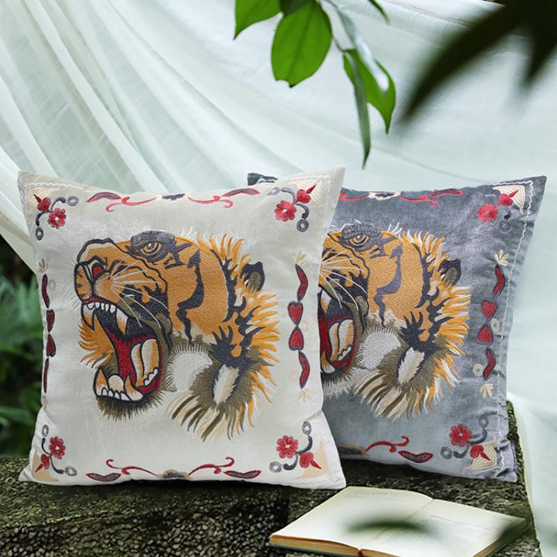 Tiger Head Embroidered Pillow Cover American Retro High Quality Cushion Cover Pillows Decor Home