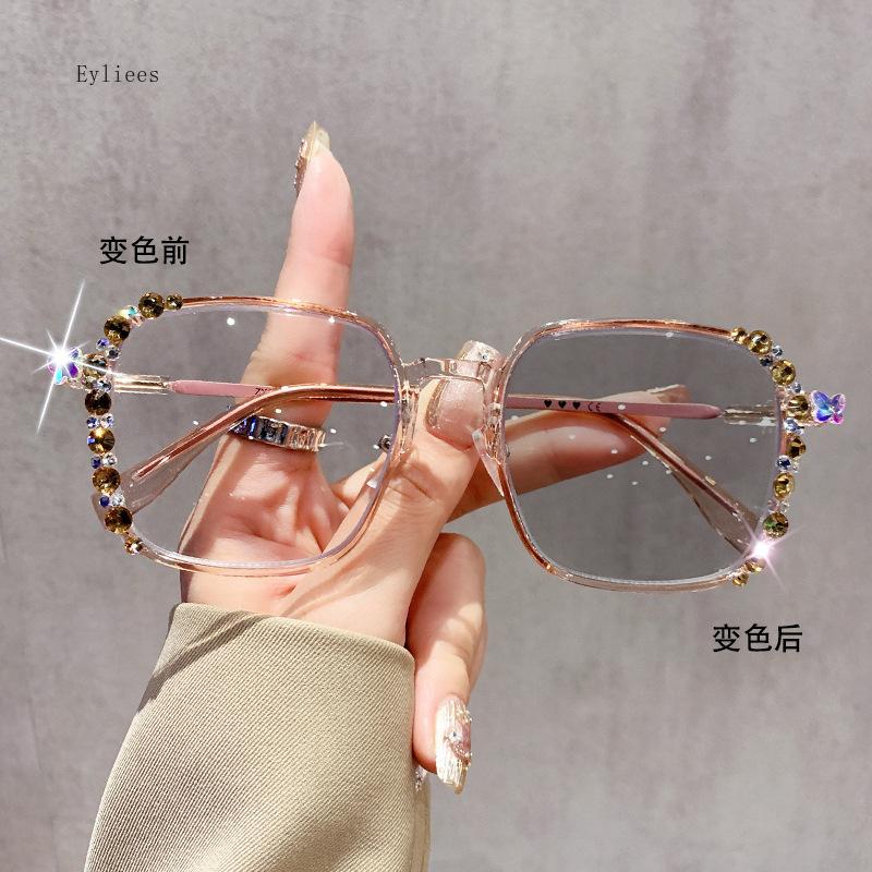 Shiny Diamond Photochromic Myopia Glasses Ultra Light Frame High-end Color Changing Eyewear Large Frame Anti Blue Light Glasses
