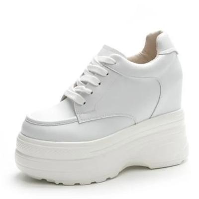 Dámska obuv – Tenisky