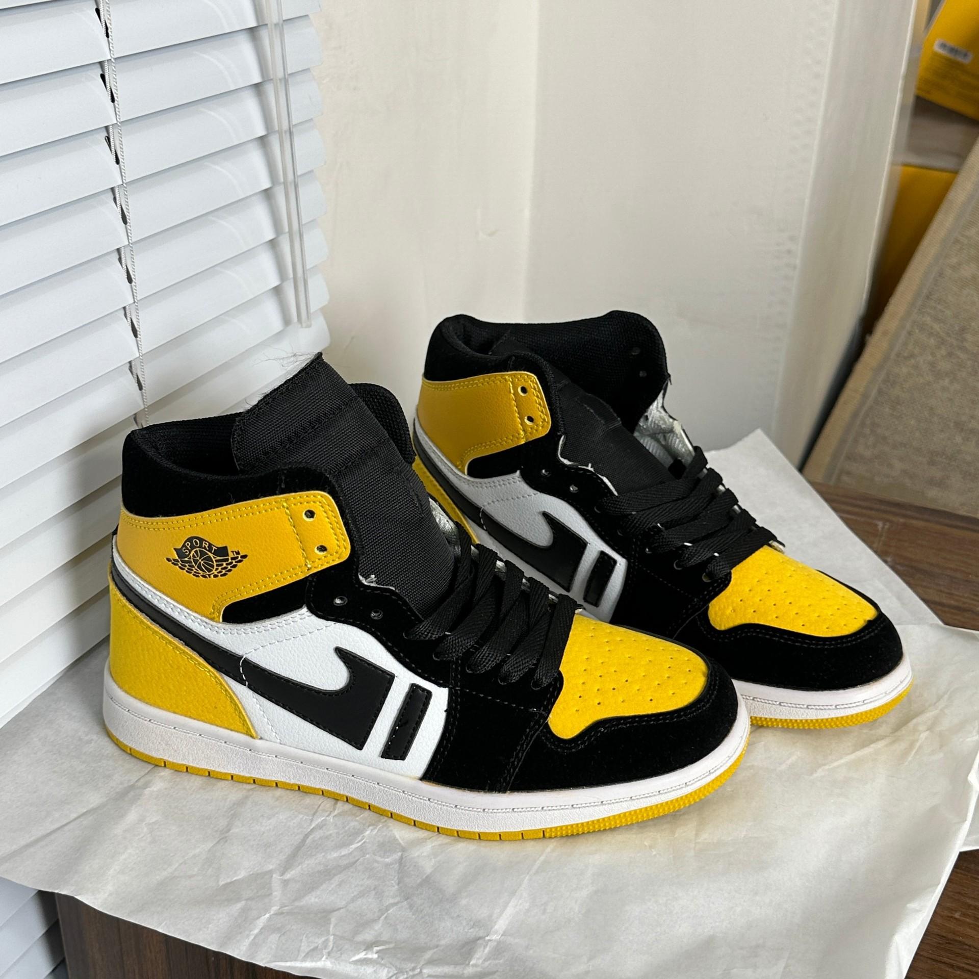 

2024 Мужские и женские трендовые баскетбольные кроссовки на воздушной подушке с амортизацией и высококачественная спортивная обувь для бега 40 жёлтый