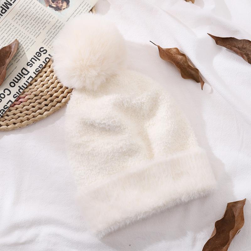 Cappello invernale da donna caldo e spesso in maglia con imitazione di pelo di coniglio