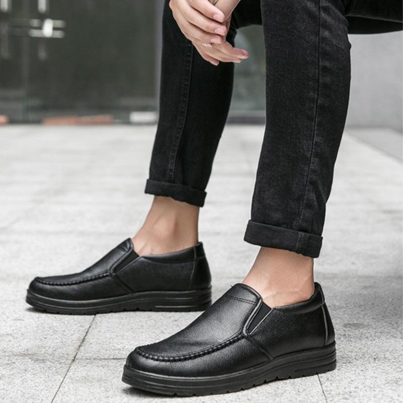 Fashion Mens Handmade Leather Shoes Fashion Casual Dress Shoes Classic Business Formal Shoes Loafers for Men Soft Driving Shoe Moccasins