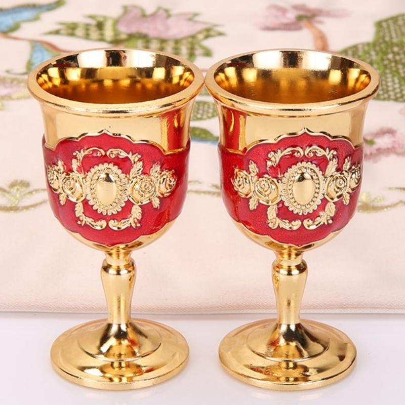 European Mini Wine Glass, Carved Spirit Vodka Cup, Alloy Portable Spirits Goblet, Tabletop Living Room Decoration, 30ml,1pcs