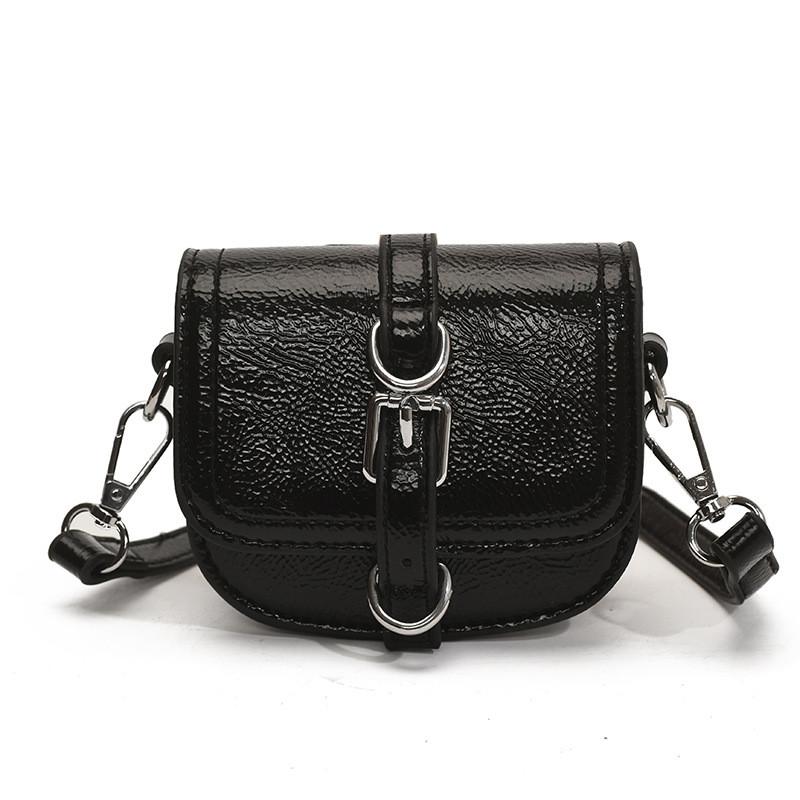 Fashionable Small Crossbody Wallets With Sewed Detailing For Urban Women