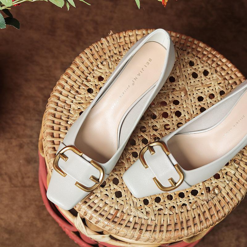 

Овчина квадратный носок толстый каблук темперамент высокие каблуки женская мода изысканные знаменитости для работы одинарные туфли весна и осень 39