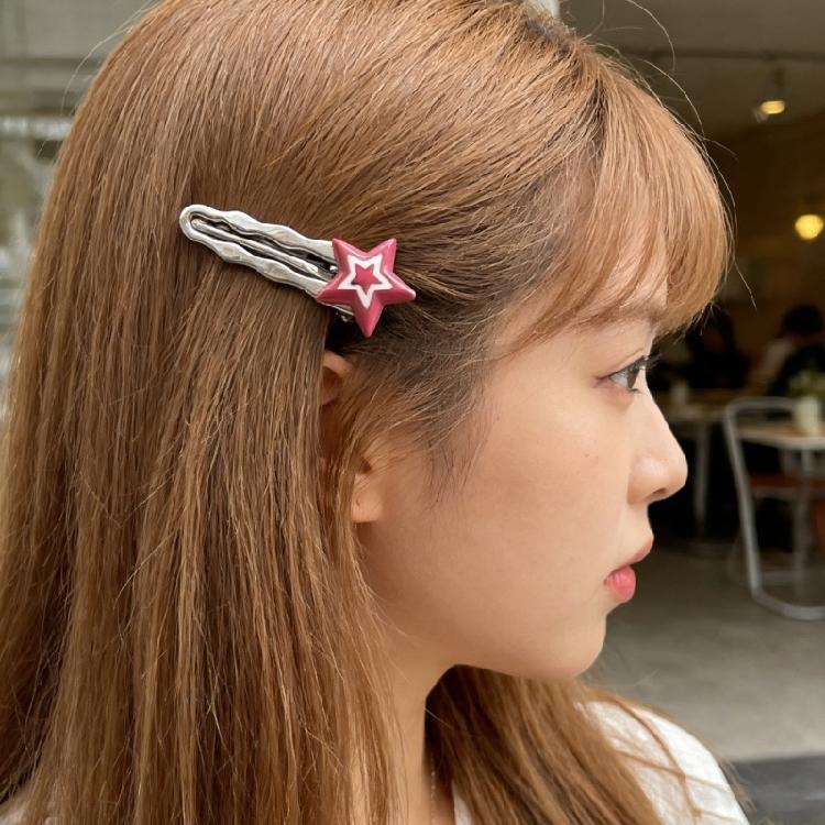 Mode 2000er Haarspangen Set mit 25 Metall Sternen-Haarnadeln mit Fransen für Damen Mädchen Trendiger Look