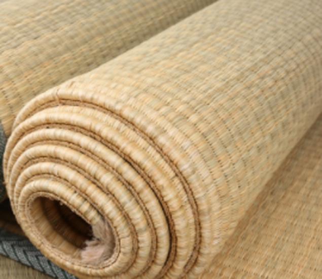 1.8m Double-Person Thickened Natural Rush Mat for Winter and Summer Comfort