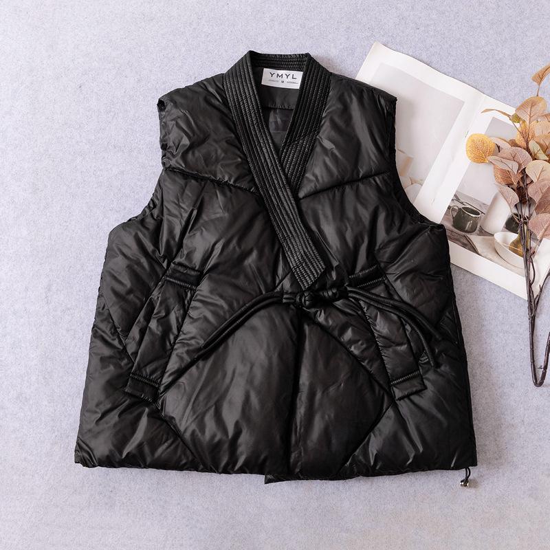 Women's Artistic Retro Frog Button Cotton Vest - Autumn/Winter 2026 Slimming, Stylish, Versatile, Loose Fit