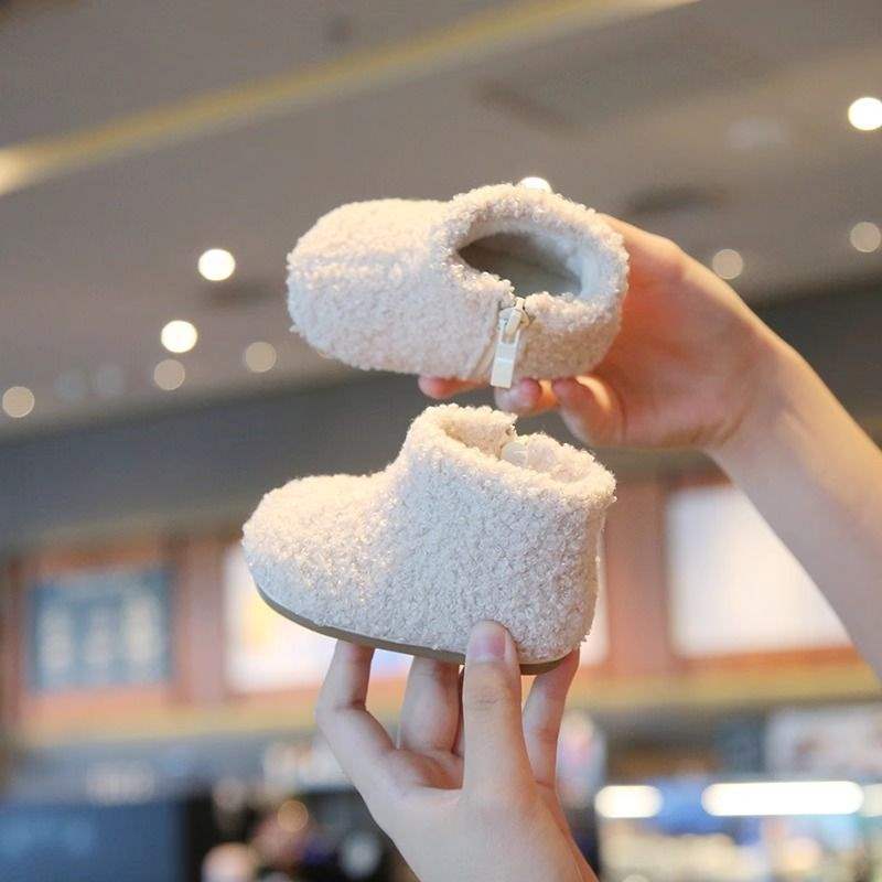 Baby Girl Fluffy Boots Princess Shoes Winter Plush Boots Girls Short Boots Soft Sole Baby Toddler Shoes Warm Cotton Shoes