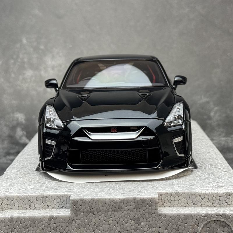 MOTORHELIX MH 1/18 GT-R(R35)Track Edition Engineered By NISMO 2022 Alloy car model sports car static decoration collection
