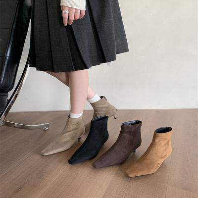 Europe, America 2025 Autumn and Winter New Simple Matte Suede Flat Socks Boots Flat Heel Thin Boots Temperament Pointed Short Boots Women