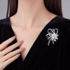 Flower crown pearl brooch high-end women's exquisite flower brooch design sense luxury pin elegant suit accessories