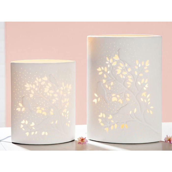 Lampe de table décorative - GILDE - Motif oiseaux sur arbre - Porcelaine blanche - H 20 cm - Douille E14