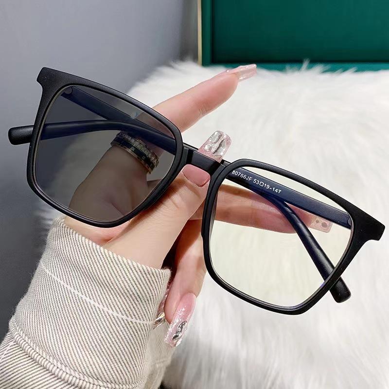 

Photochromic Glasses Myopia Glasses -1.0To-6.0 Women s Sunglasses TR Material Anti Blue Light Glasses for Women Glasses for Men 0 photochromic матовый черный