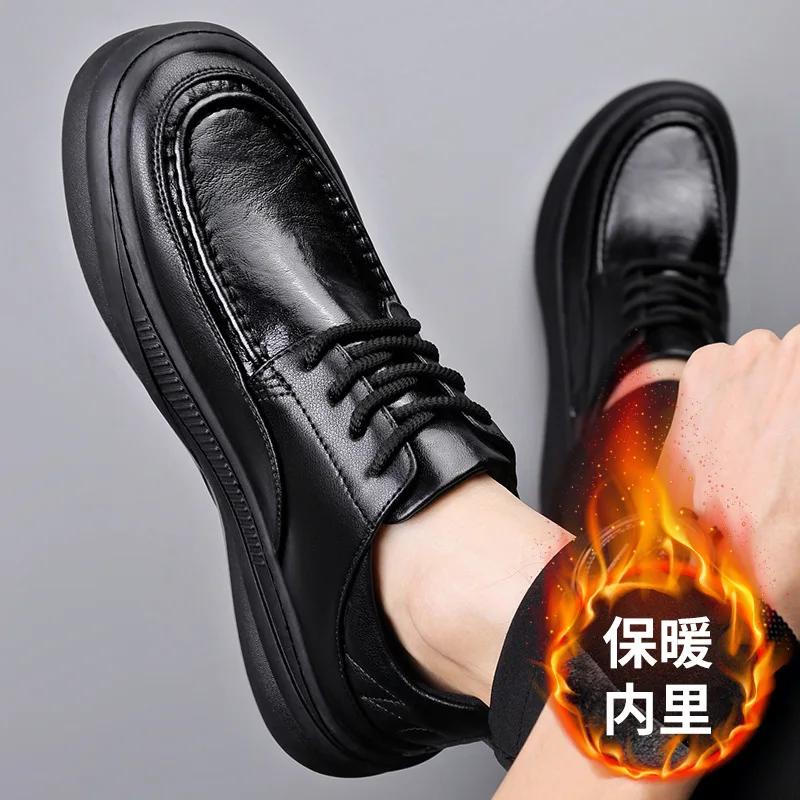 Fashion Autumn Winter Cow Leather Loafers for Men Fashion Casual New Designer Warm Cotton Shoes Male Black Lace Dress Shoes Man