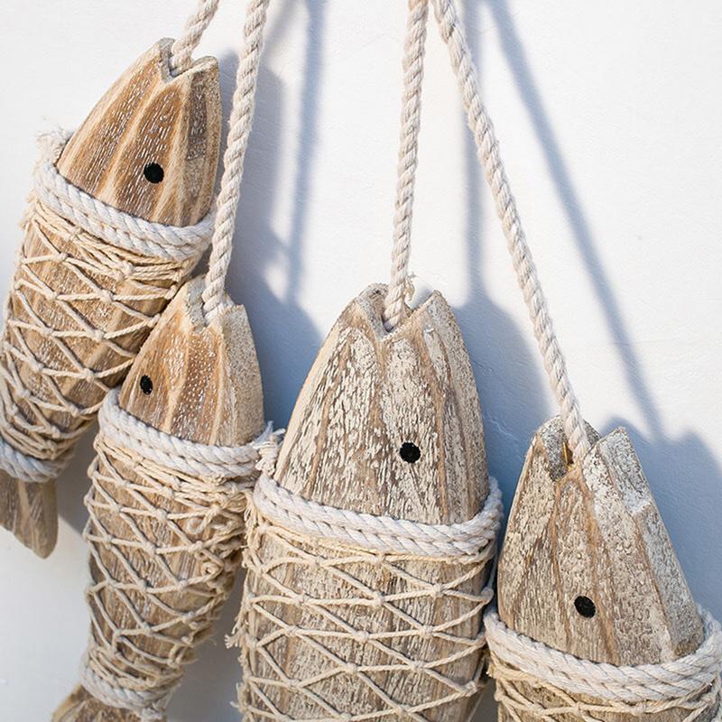 2pcs Hand Carved Wooden Marine Fish Wall Sculptures DIY Home Room Nautical Decorations Marine Fish Hanging Ornaments