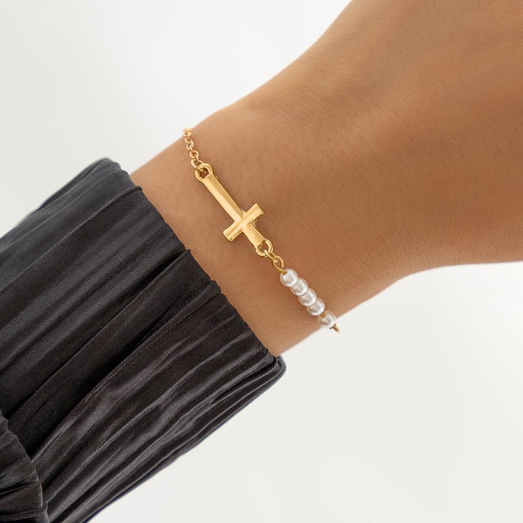 Bijoux de chaîne géométrique polyvalents, bracelet simple monocouche croisé imitation perles mélangées pour femmes