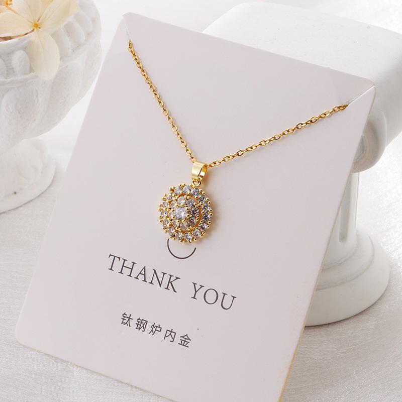 Versatile Luxury Titanium Steel Necklace with a Colorfast Pendant - Simple Niche Design Clavicle Chain for Women.
