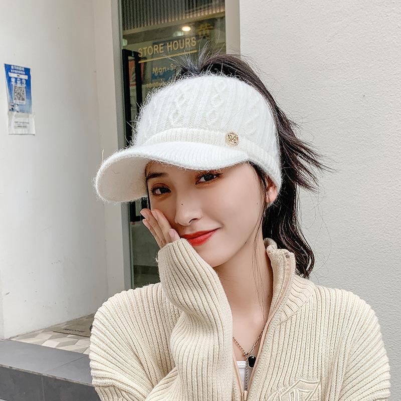 Winter Knitted Earflap Hat for Women Fashion Warm Baseball Cap with Visor Windproof Outdoor Sport Ponytail Hat Winter Accessory