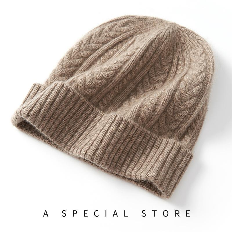 Cashmere Autumn and Winter New Women's High End Solid Color Wheat Cable Outdoor Fashion Cuffed Casual Knitted Hat
