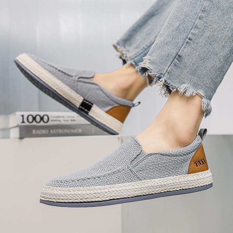 New Fashion Men Canvas Shoes White Sneakers Men Black Shoes Outdoor Walking Shoes Mesh Breathable Men Casual Sport Shoes