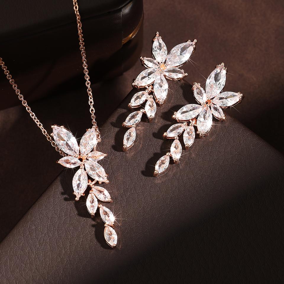 ZAKOL Fashion Cubic Zirconia Leaf Earrings Necklace Set for Women Elegant Sliver Color Bridal Wedding Party Jewelry Dress SP3064