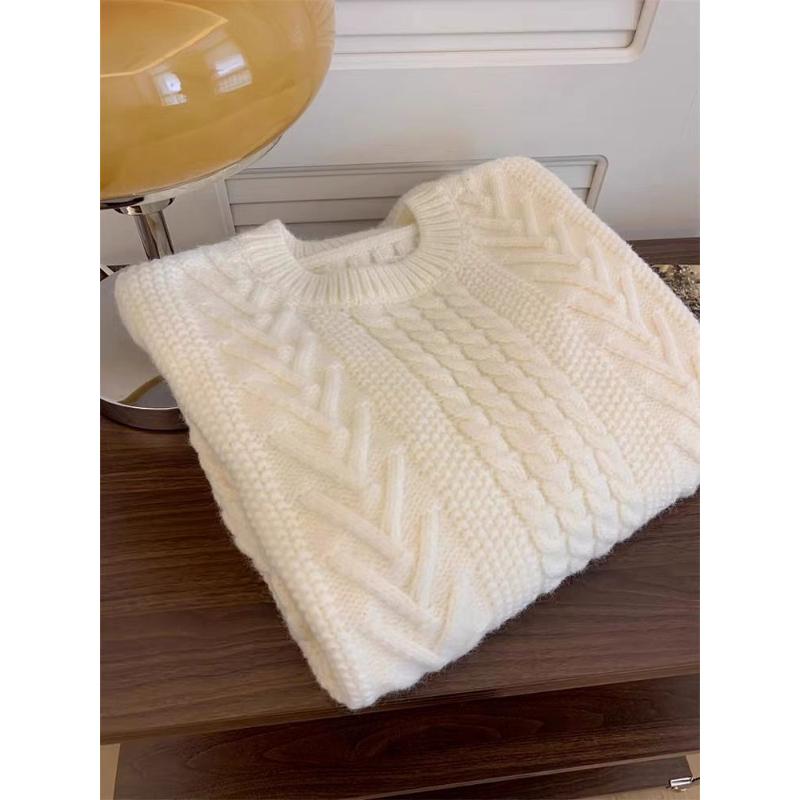 Lazy Style Twist Inner Women's New Winter White Sweater Pullover Top
