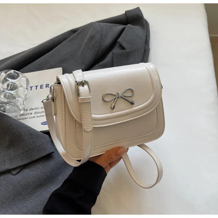 Popular Bag Women's Fashion Trend Versatile Women's Shoulder Bag Niche Design Super Fire High-end Small Square Bag