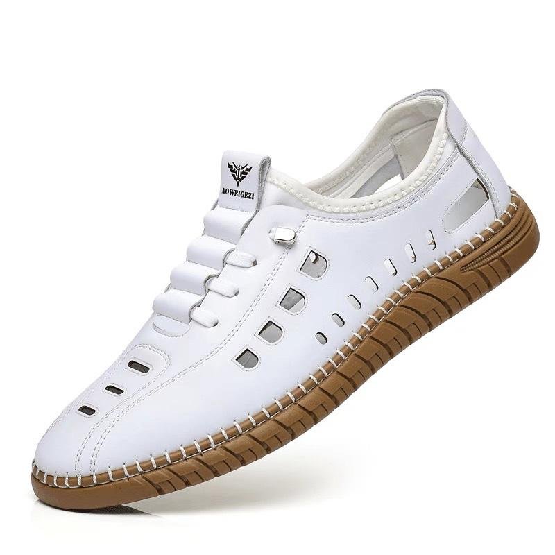 2024 summer new hollow breathable leather sandals men's hole shoes handmade online casual bag head sandals men 7779