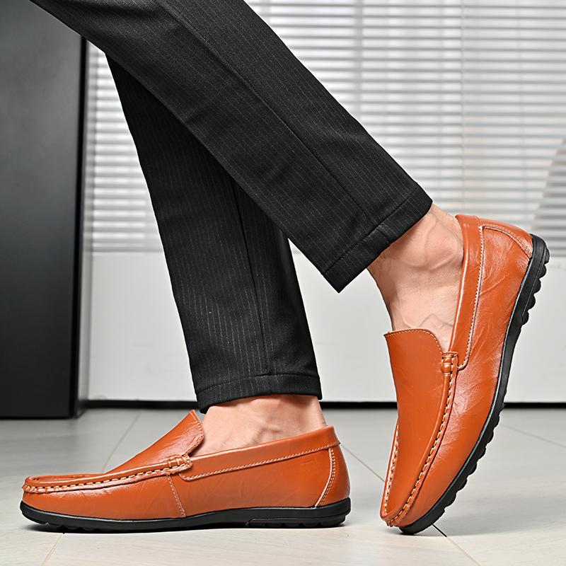 Men’s Moccasins Loafer Driving Shoes Flats Casual Slip On Plus Size Wide Head Shoes for Men