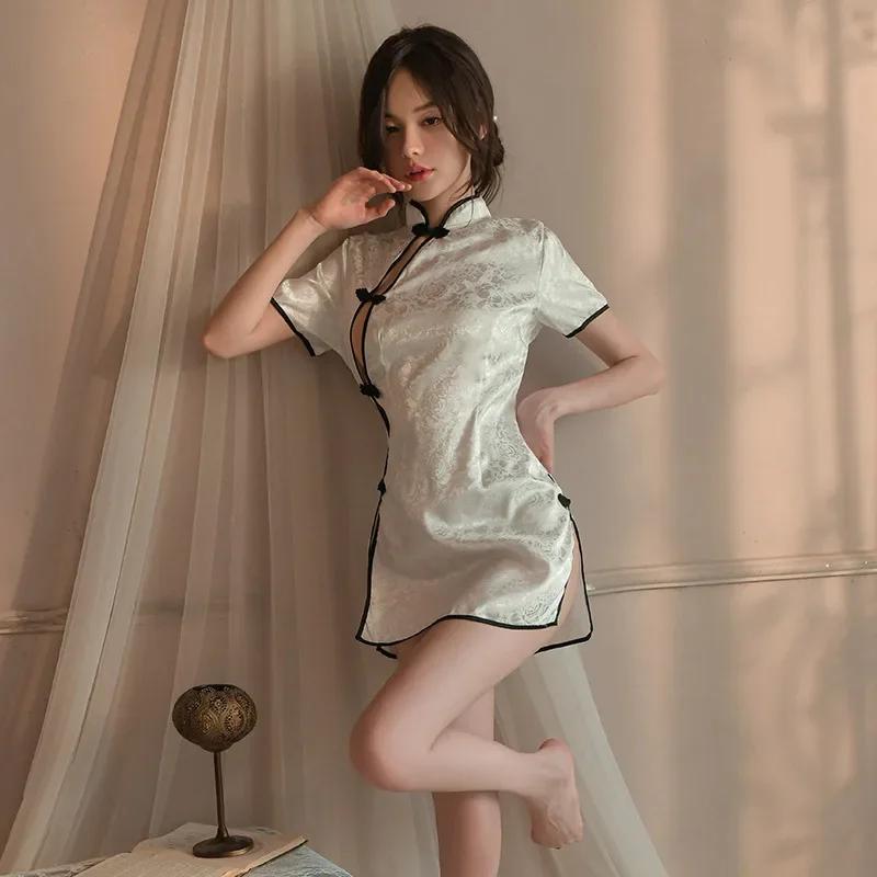 2022 Retro Cheongsam Dress Uniform High Slit Retro Chinese Style Sexy Lingerie Qipao Dress Female Erotic Dresses Cosplay Costume