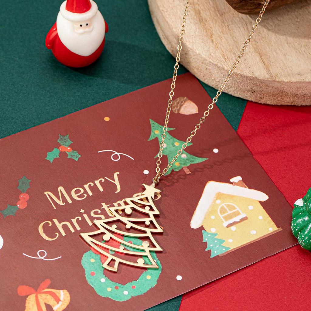 Creative Christmas Tree Pendant Necklace - Stylish European & American Design