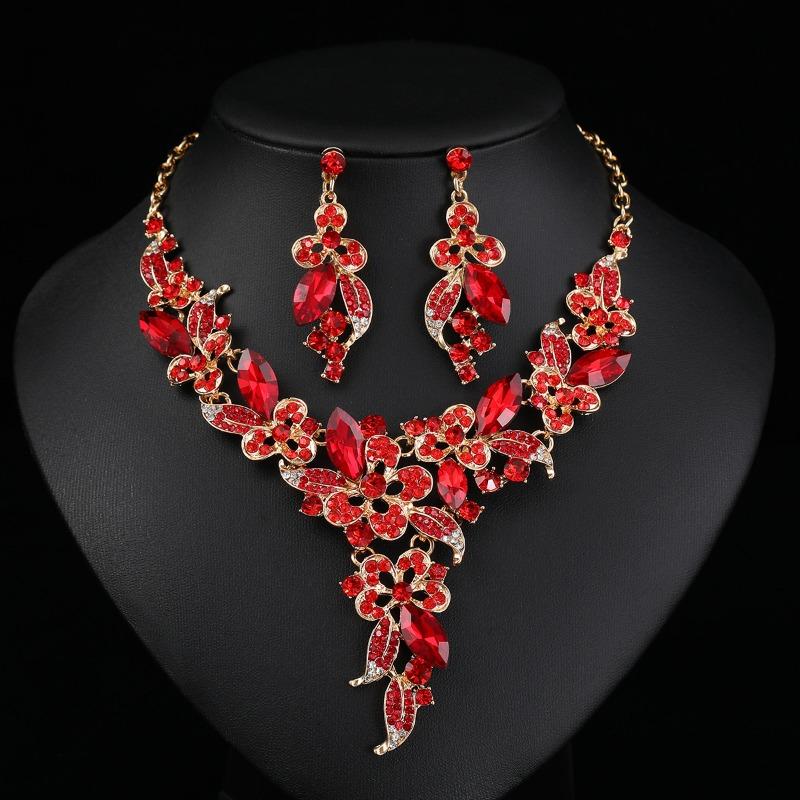 GemChic Damen-Halskette mit Anhänger und Ohrringen, exquisite Legierung, Zweig, Blumen, Kristall, Strass, Schlüsselbein, zweiteiliges Set, Schmuckgeschenk für Geburtstag und Weihnachten