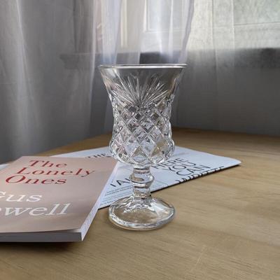 Korean Style Engraved Red Wine Glasses