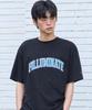 FILLUMINATE Two-Tone Arch Logo T-Shirt - Black