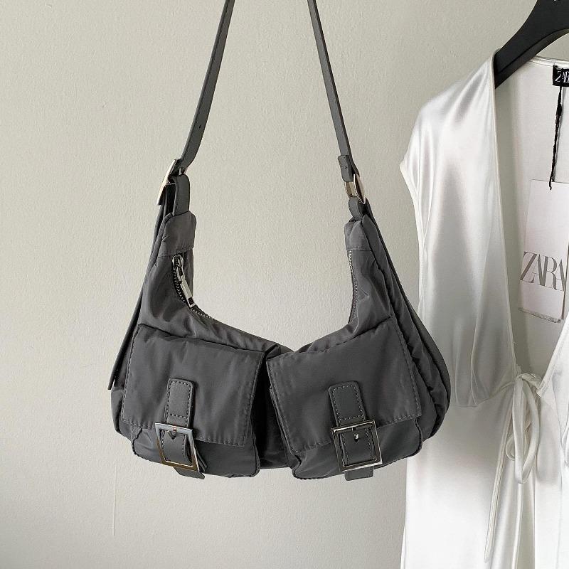 

New small square bag versatile solid color nylon portable underarm bag trendy shoulder bag серый