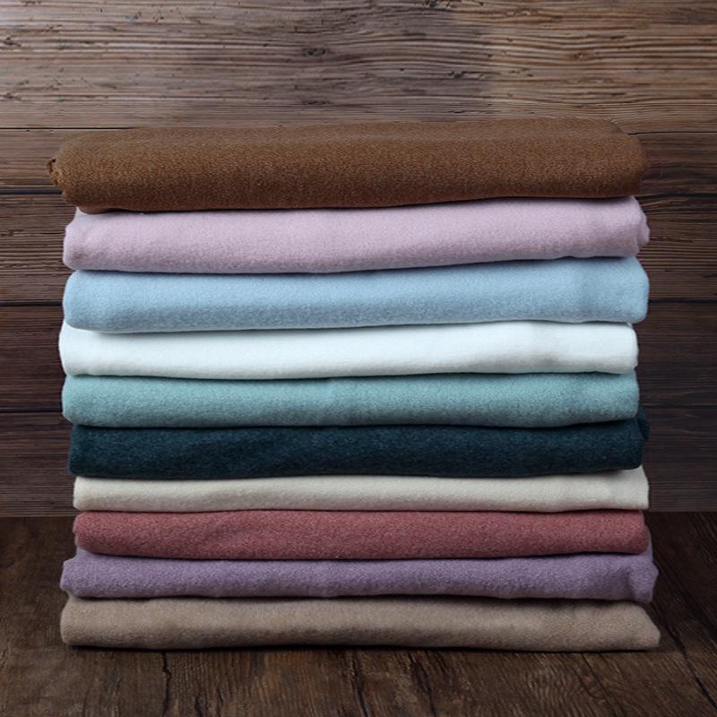 Double-Sided Velvet Baby Wrap for Newborn Photography
