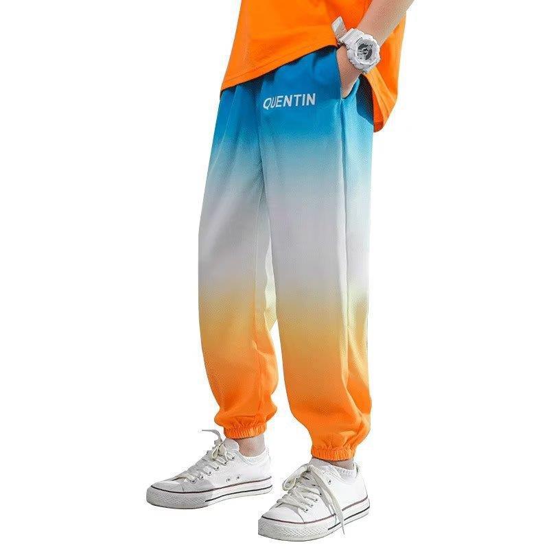 

Летние повседневные спортивные брюки Ice Silk для мальчиков с защитой от комаров и градиентом 2023 года 140 cm