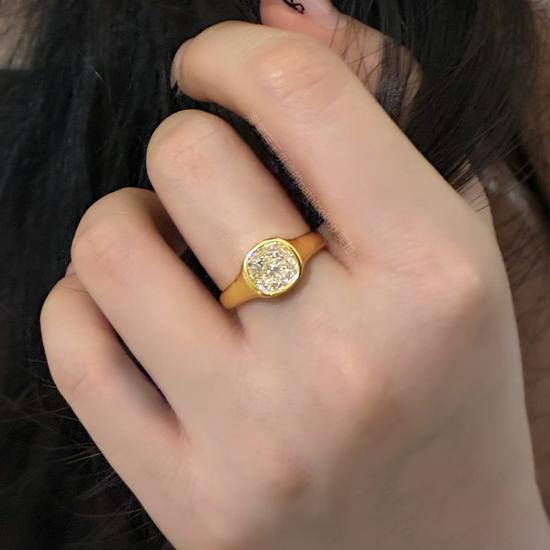 Κομψό Δαχτυλίδι Ζιργκόν Επιχρυσωμένο για Γυναίκες - Μοντέρνο, Εξαιρετικό και Απλό Σχέδιο