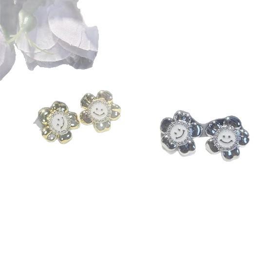 French Retro Oil Drip Light Luxury High-end Smiley Face Versatile Stud Earrings Small Fresh Original Design Sunflower Earrings