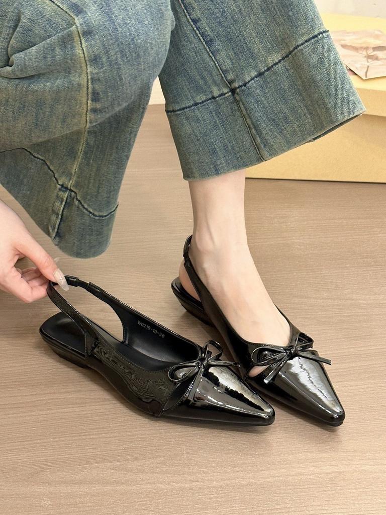 Magnificent Purple! Temperament Patent Leather Pointed Head Hollow Bow Bag Head Empty Sandals Women's Spring Flat-soled Single Shoes