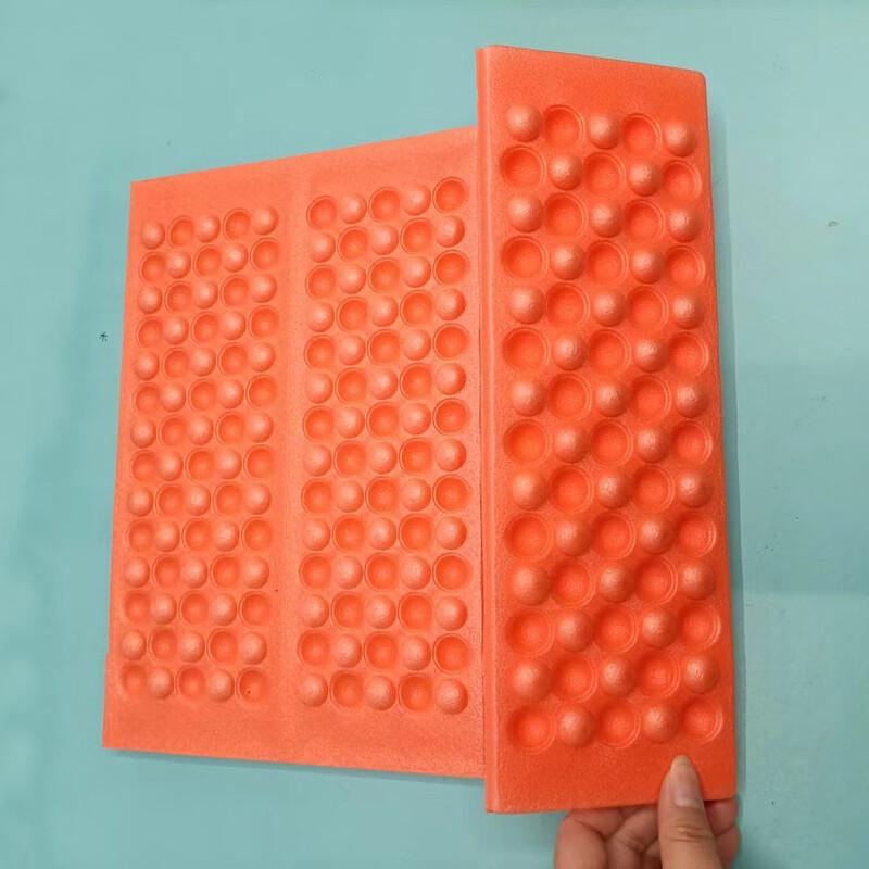 

OLOMM Outdoor Portable Folding Moisture-Proof Mat 39x29x1.4cm