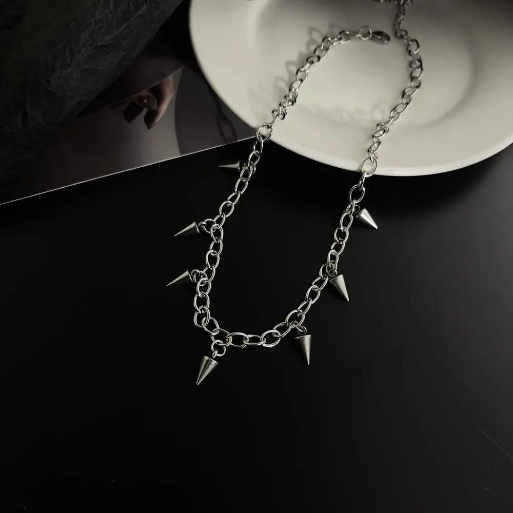 Herren Punk Nieten Quaste Halskette Hip Hop Damen Mode Geometrisch Titanstahl Kette Halskette