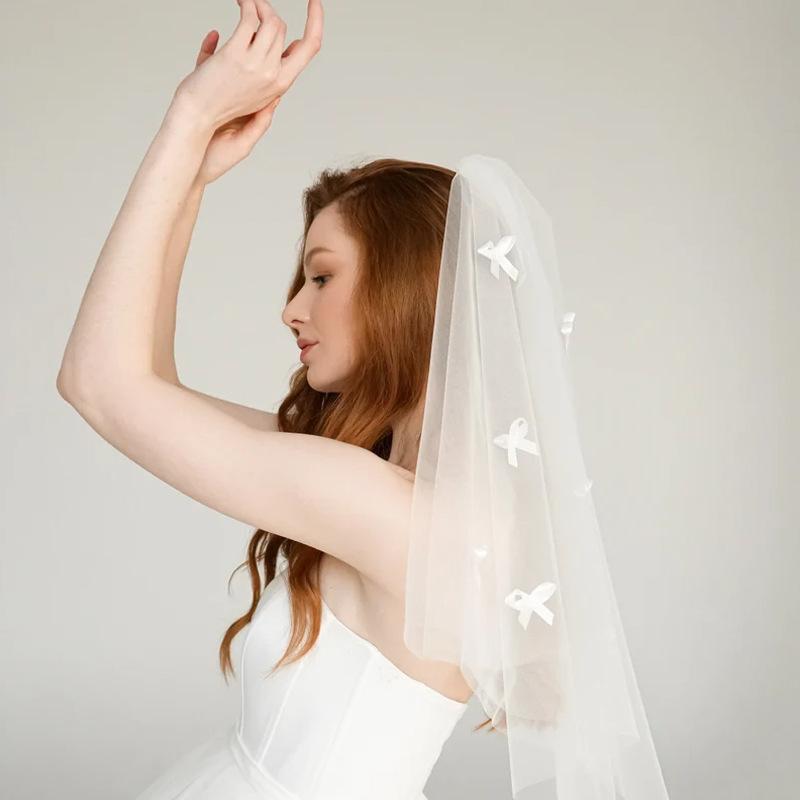 Elegant White Tulle Wedding Veil With Scattered Bowknot Soft Bridal Accessory With Easy Attach Comb for Women Girls