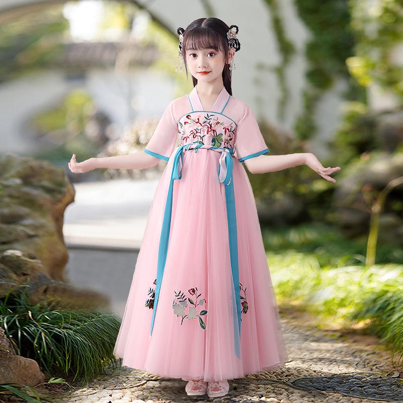 

Girls Plus Velvet Hanfu Dress - Long Sleeve Princess Ruyi Skirt, Autumn/Winter Tang Suit, Chinese Fairy Style. 140cm