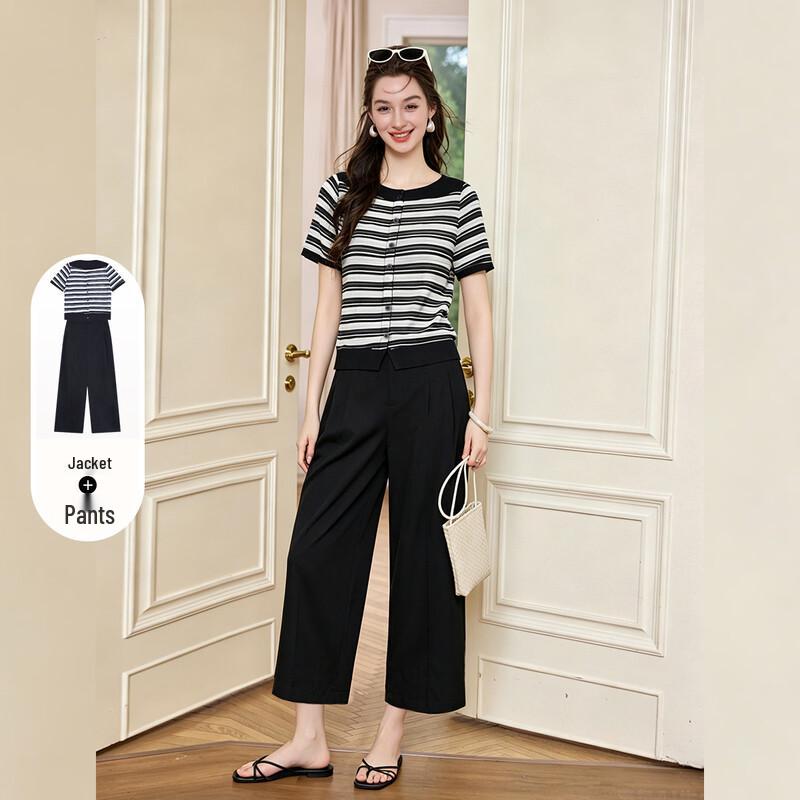 Women s Striped Short Sleeve & Capri Pants Set M